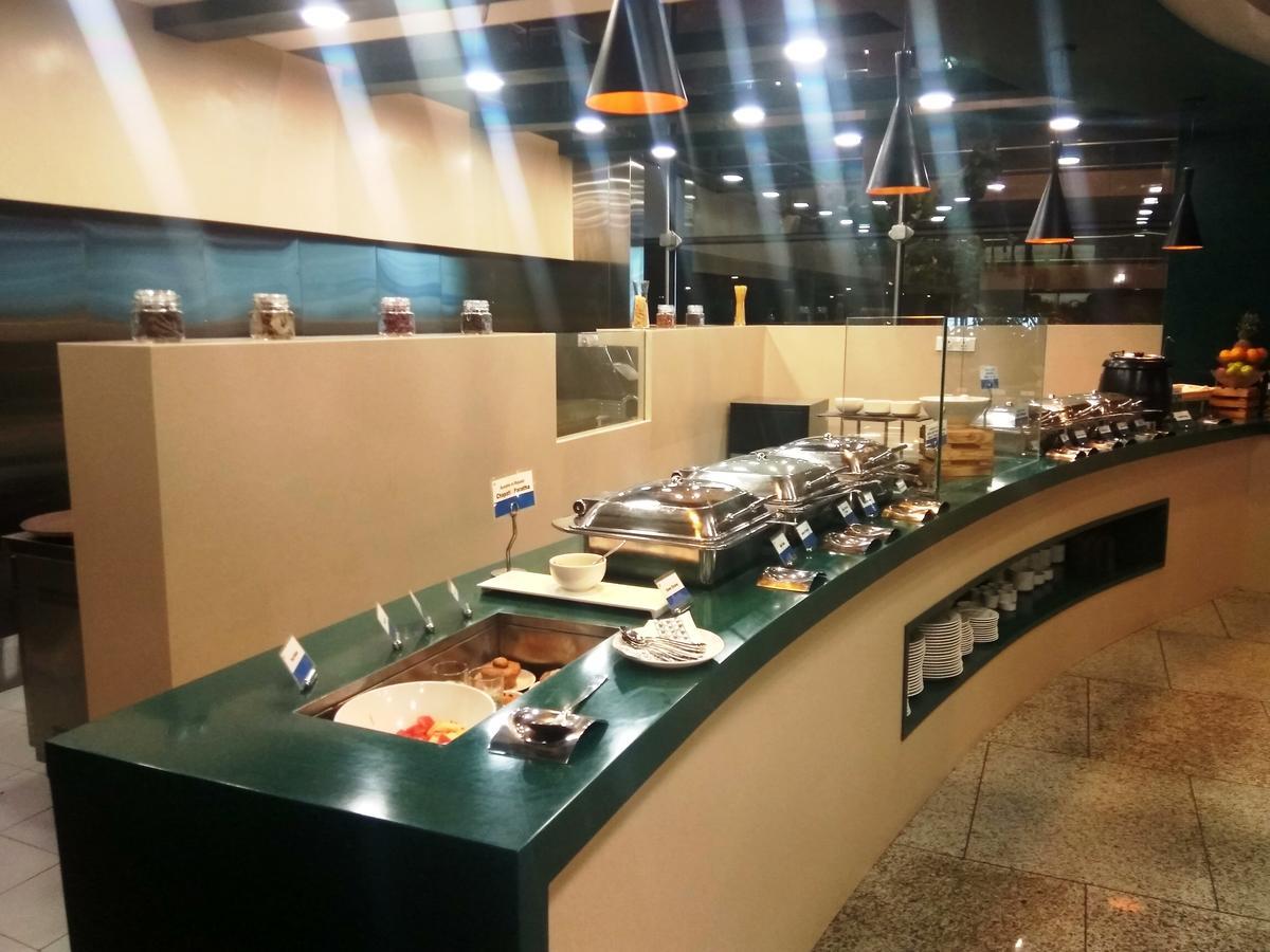 Aviserv Lounge Hotell Mumbai Eksteriør bilde