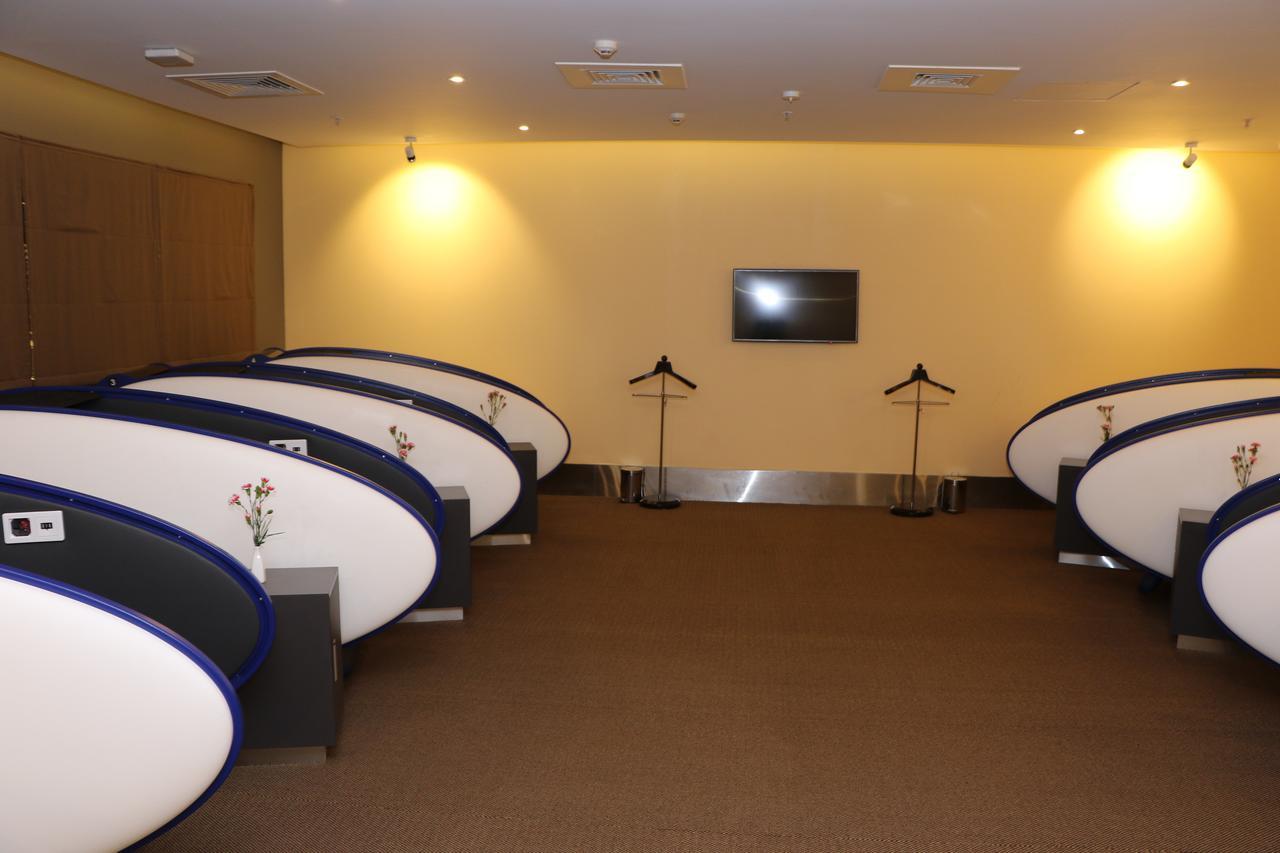 Aviserv Lounge Hotell Mumbai Eksteriør bilde